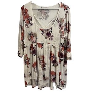 Torrid Super Soft Scoop Neck Strappy a Babydoll Tee Spring Fling Floral